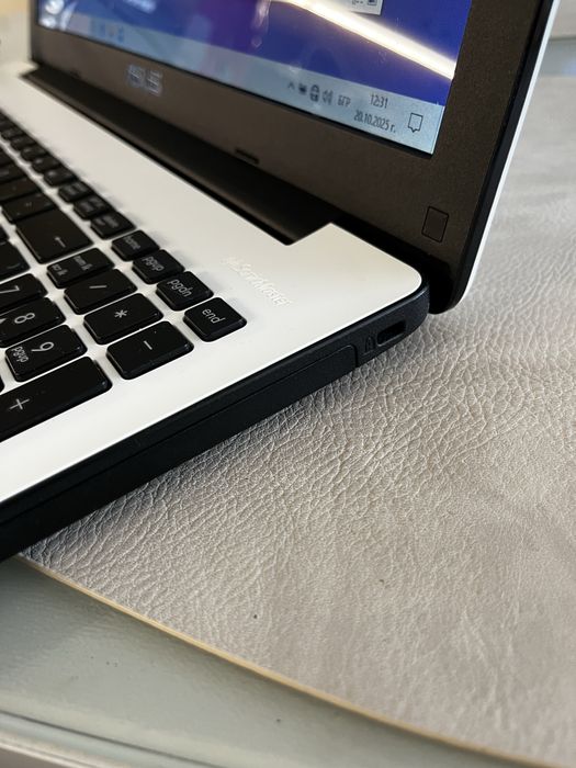 Лаптоп ASUS X553MA – 15.6”, 4GB RAM, 500GB HDD, напълно работещ