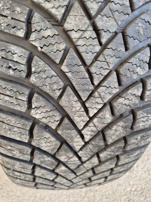 Гуми Bridgestone blizzak 235/60R18