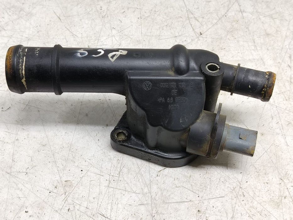 Carcasa termostat 2.0 tdi BKD CBAB BKD 03g121132b Mitsubishi Lancer X