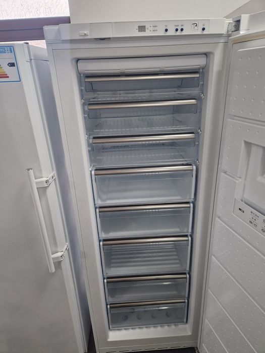 Фризер Bosch No Frost 340 литра 70 см