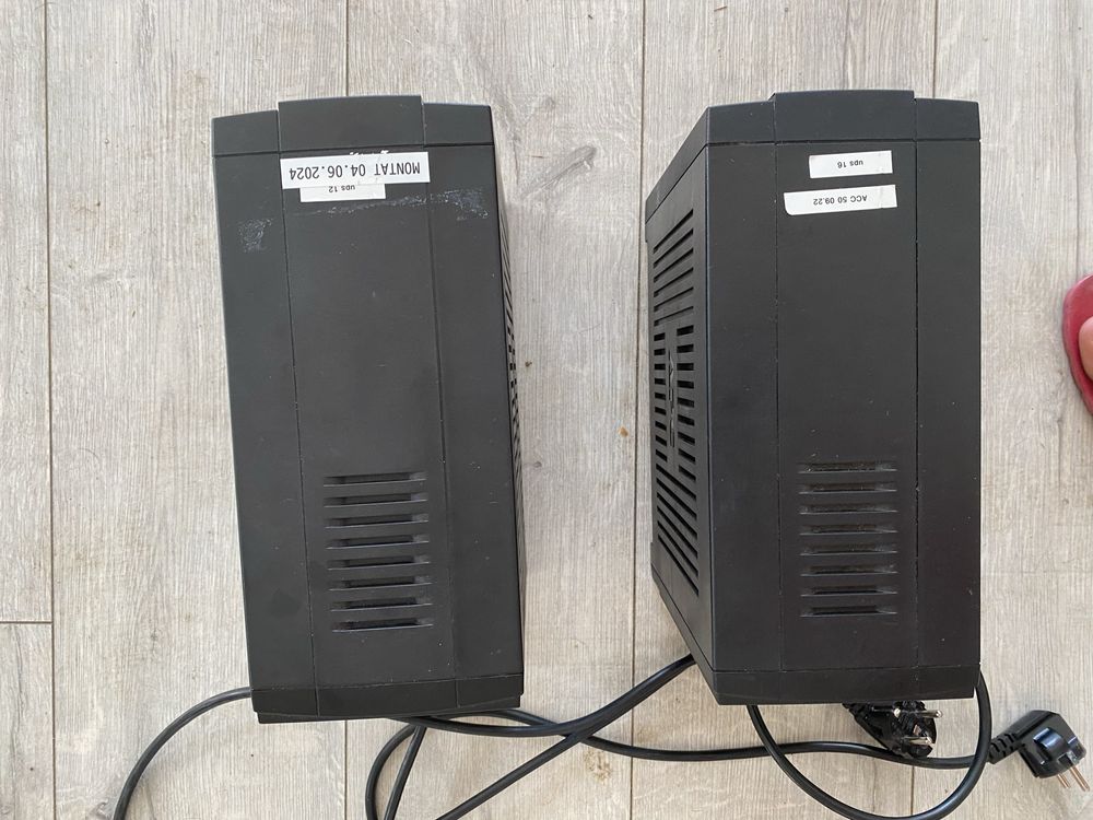 UPS Back up 700 APC cu baterii