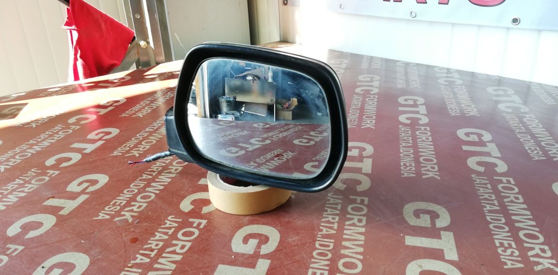 Дясно странично огледало Toyota Avensis/Verso