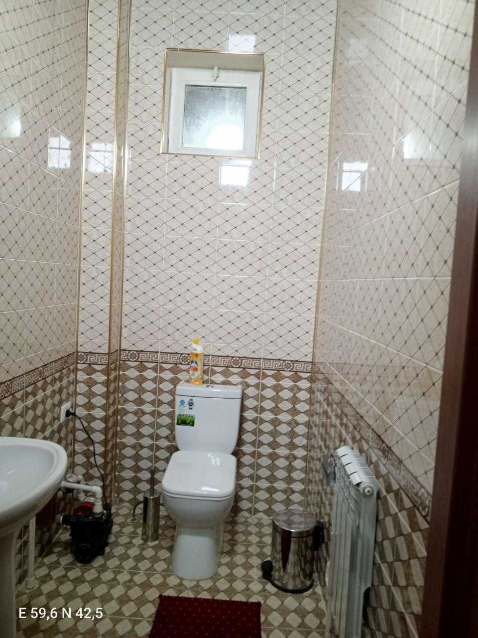 Барлык колайлыкларга ийе жай сатылады