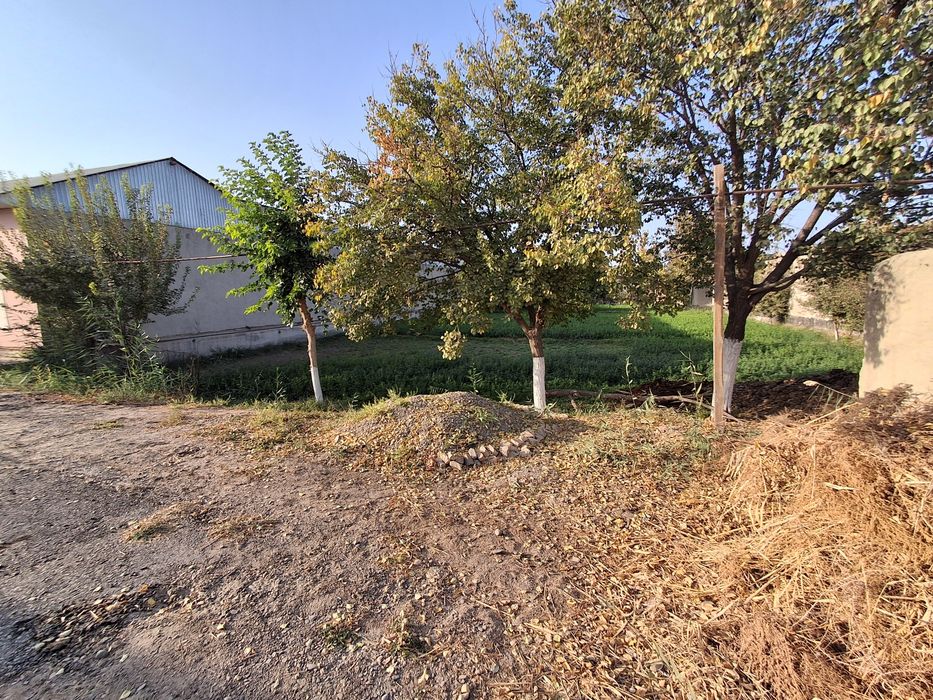 Uchastka uchun yer sotiladi