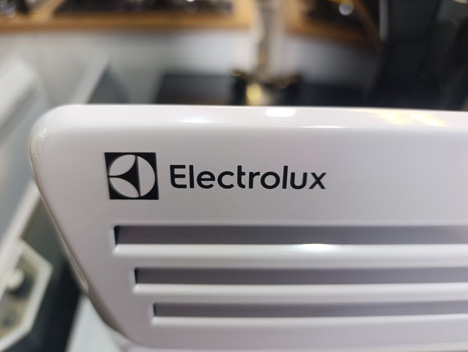 Конвектор обогреватель Electrolux 1000-w