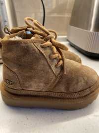 Ugg unisex marimea 25