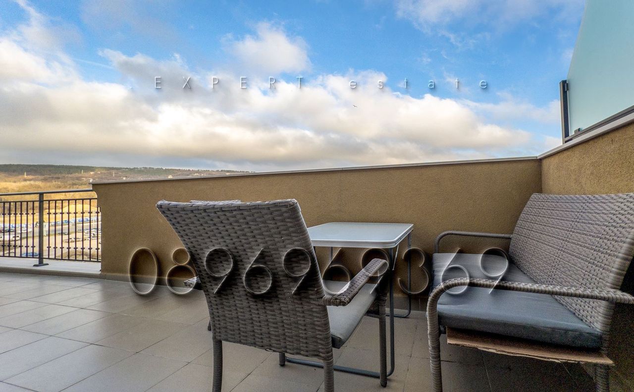Продава се Двустаен апартамент в Варна, Възраждане 1 - 70 кв.м за 1929 €/кв.м - Снимка #4