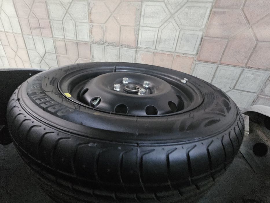 Жентра автомобили