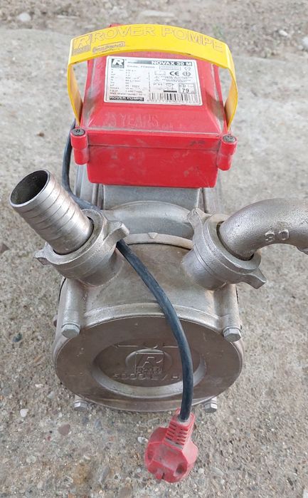 Pompă electrică pentru lichide alimentare