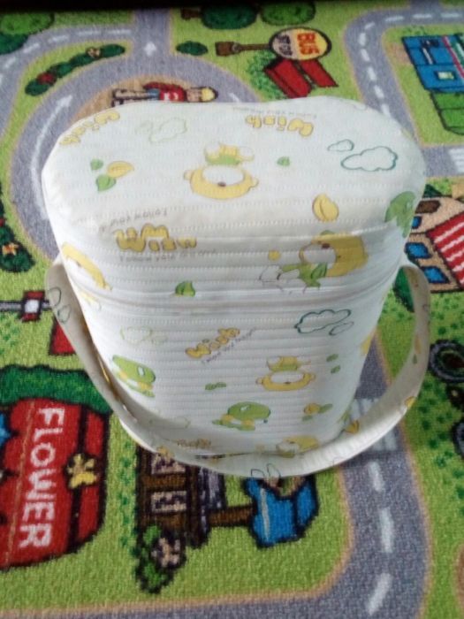 Gentuta termos pentru 2-4 biberoane