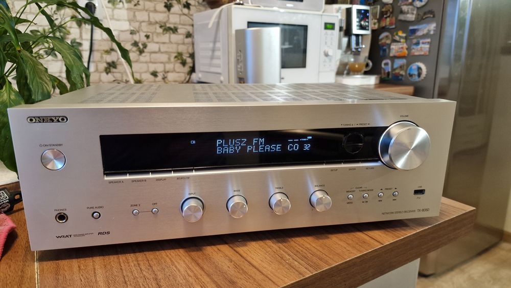 Onkyo TX8050,un amplituner,network receiver,puternic