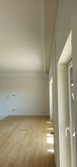 Finisaje interioare și exterioare. Gresie, parchet, glet, lavabil