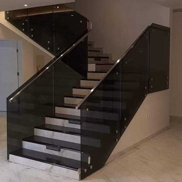 Balustrada de sticla