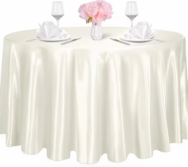 Fata(fete)de masa rotunda /Sali de Evenimente