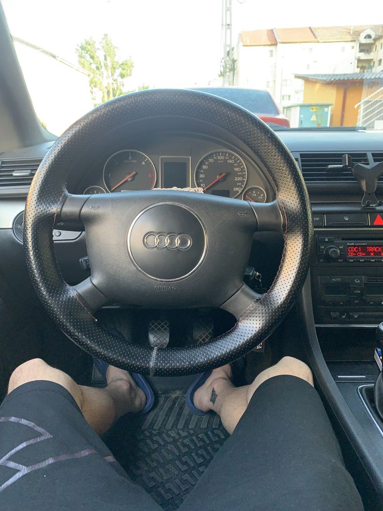 Vând audi a4 b6 1.9 tdi