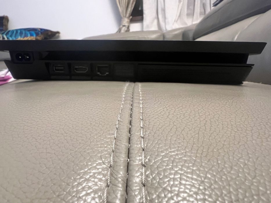 PlayStation 4 + jocuri Ps4