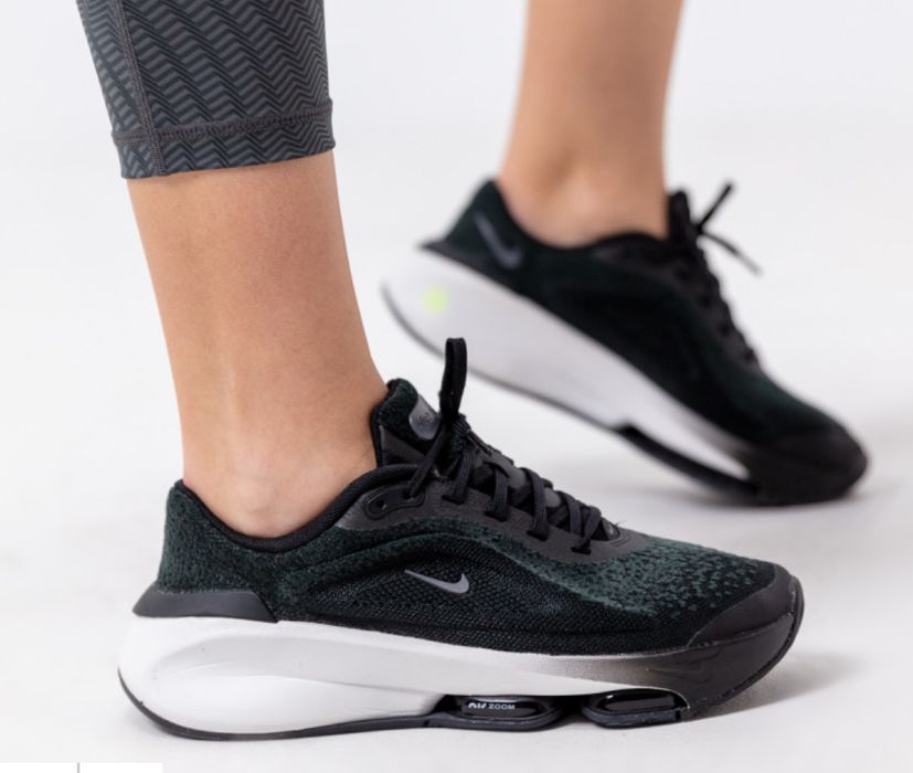 Nike нови и оригинални малотонки 39 размер