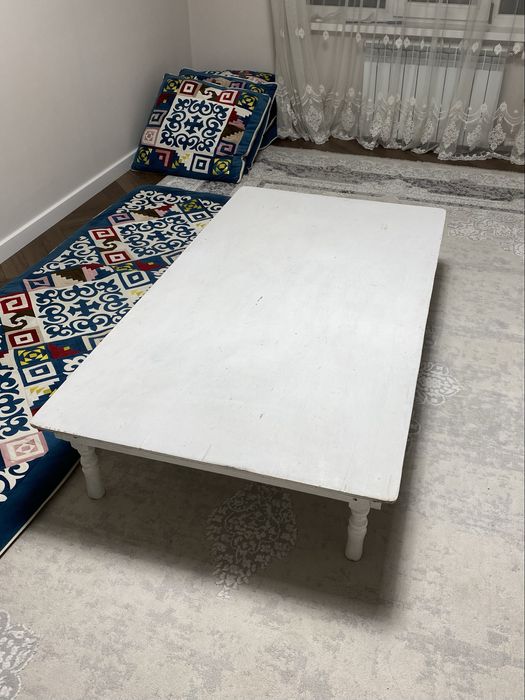 Низкий Стол - хорошее состояние