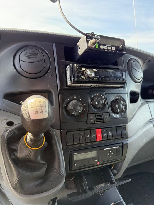 Iveco daily mini tir cap tractor  transport auto