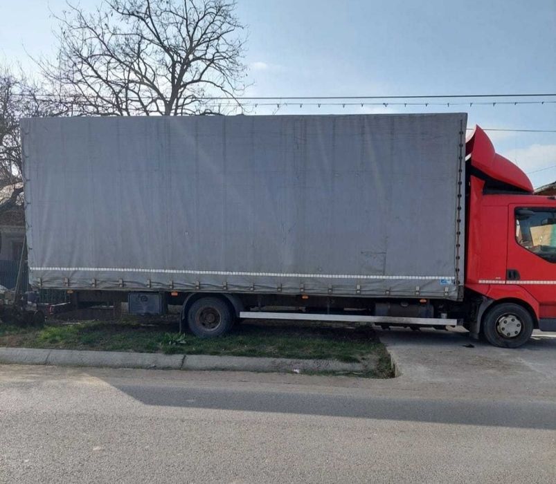 Vand Renault Midlum 2009