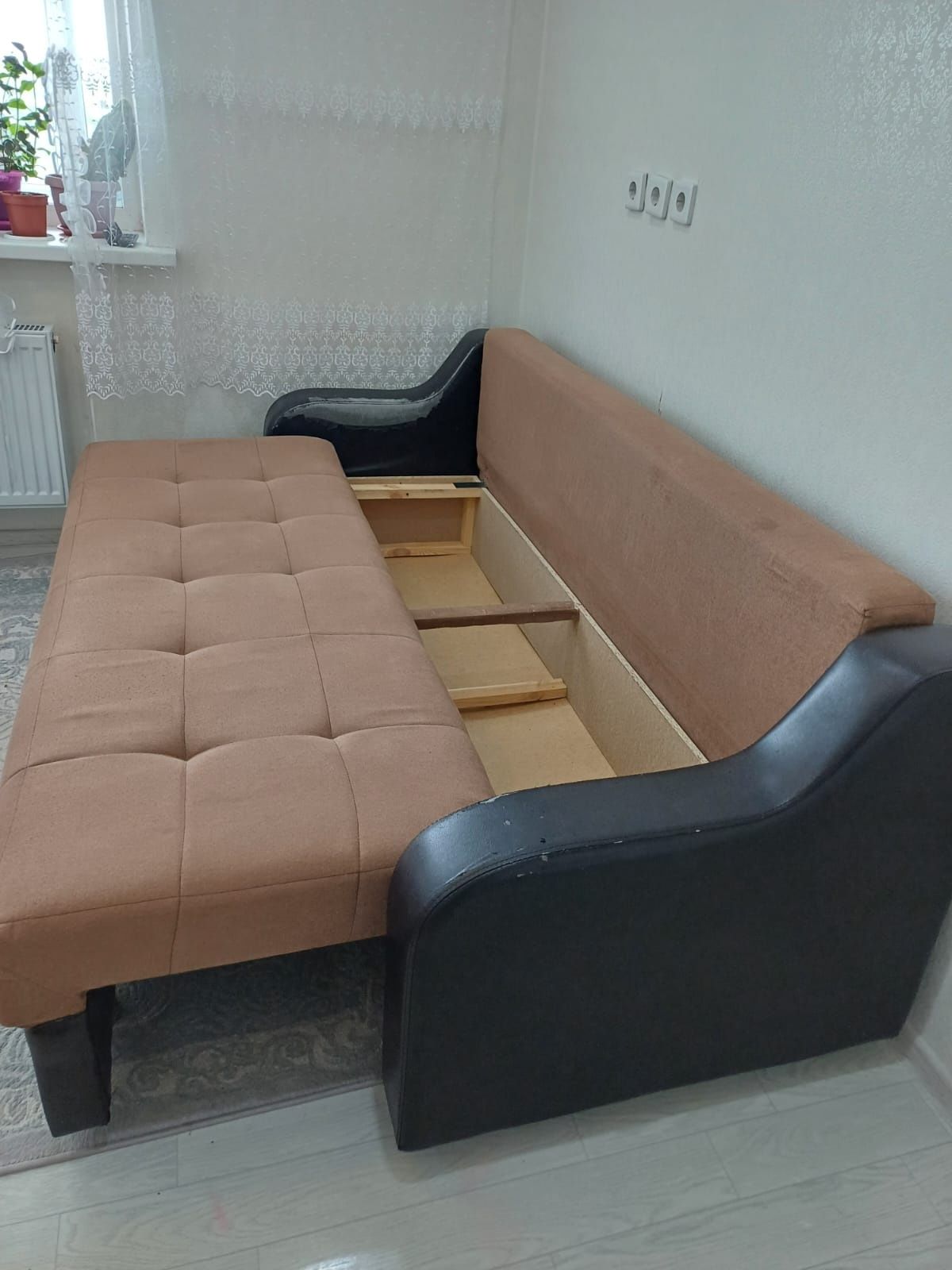 Продаю       диван