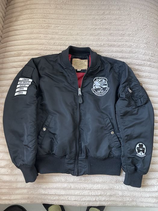 Alpha Industries великолепно яке