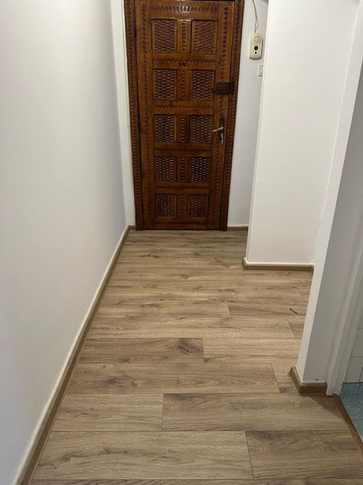 Apartament 2 camere de inchiriat nemobilat