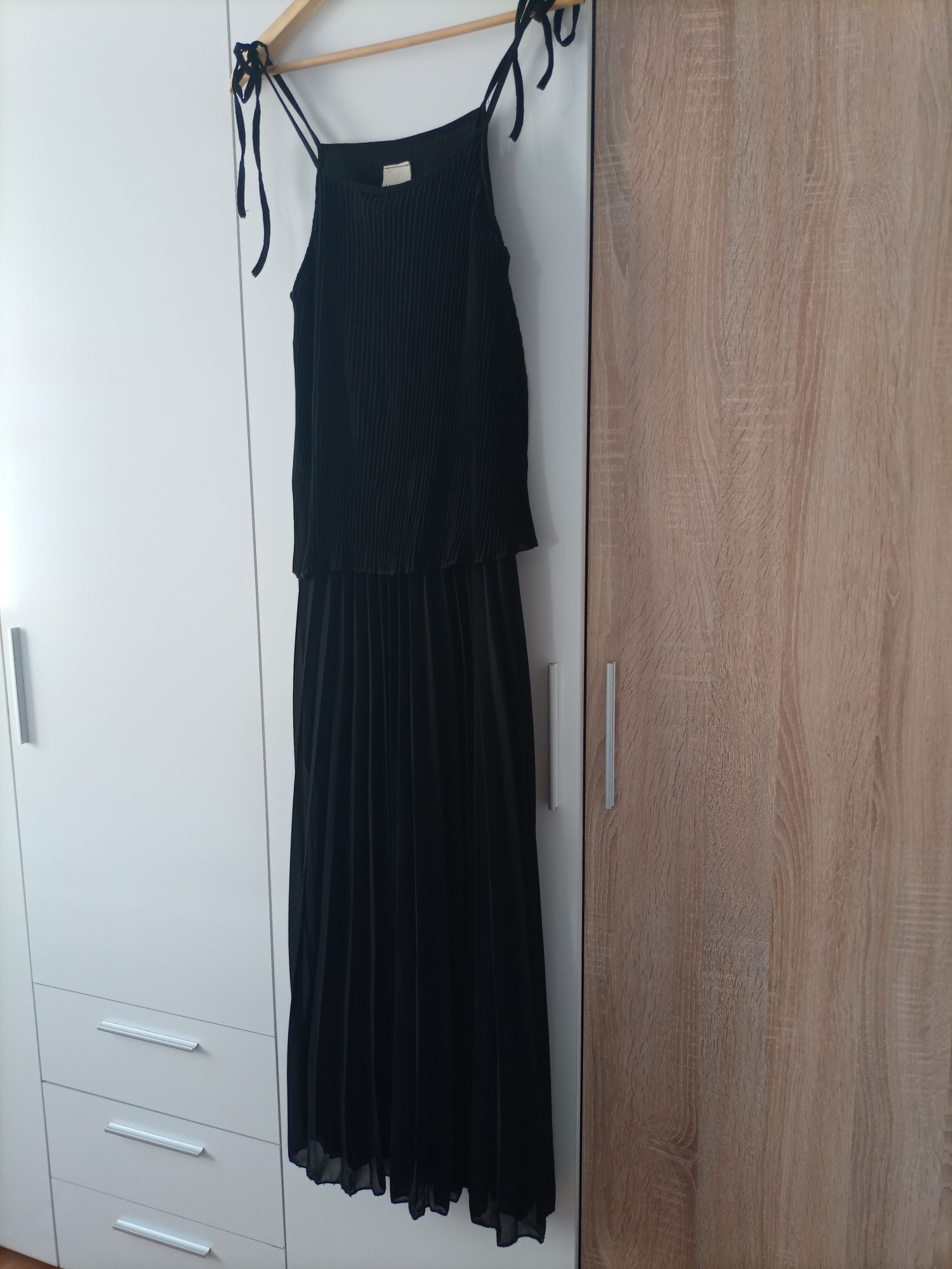 Дълга черна лятна рокля