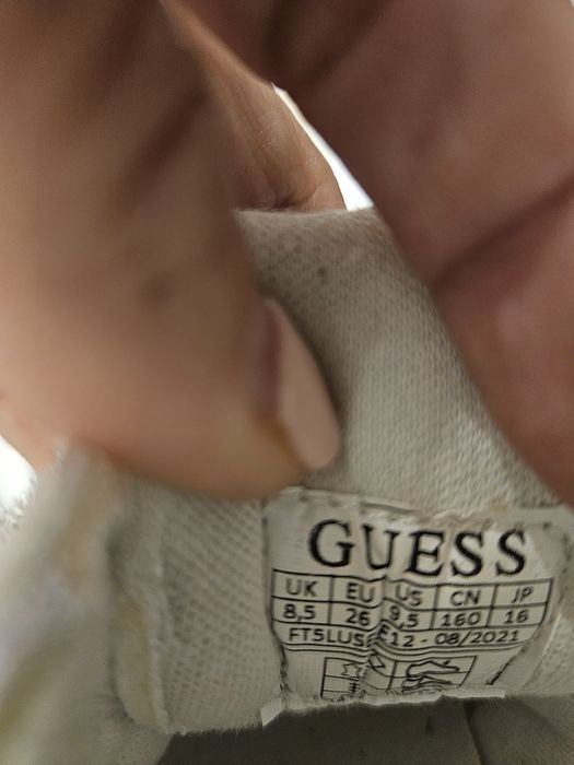 GUESS 26 маратонки момиче