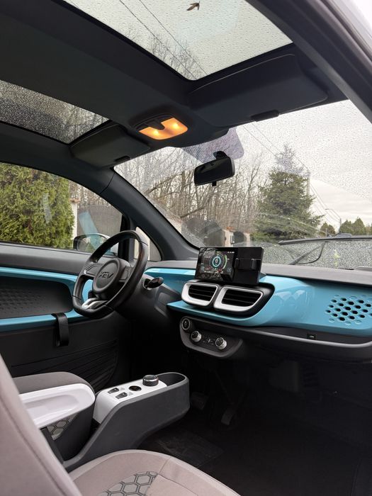 XEV YOYO 100% electric