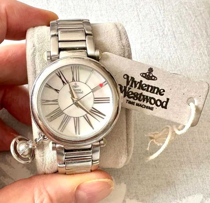 Ceas Vivienne Westwood