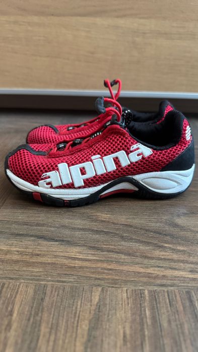 2 модела момчешки маратонки