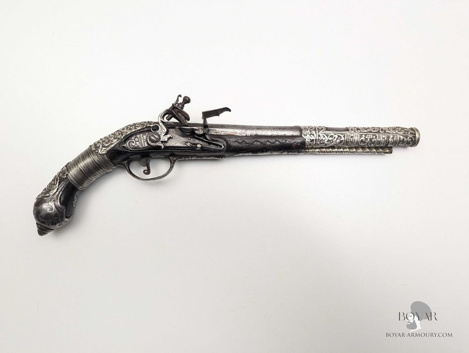 Кремъчен сребърен турски пищов