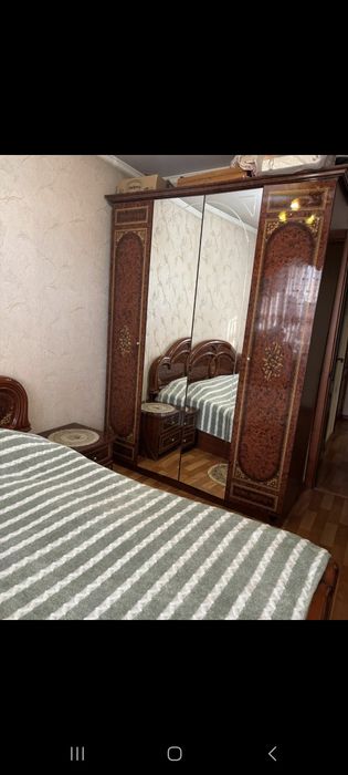 Продам спальный гарнитур