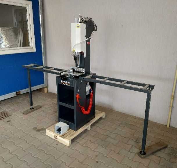 Masina de Insurubat Verticala