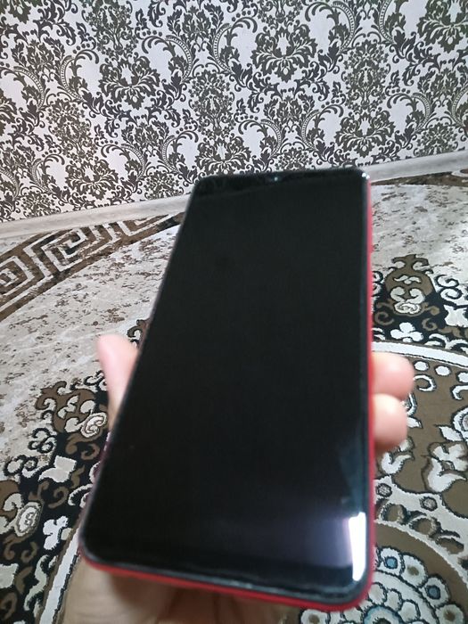 продам телефон Самсунг галакси А10