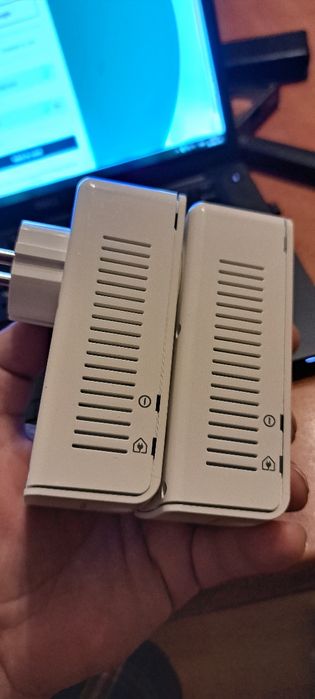Adaptoare Powerline internet reteaua de curent
