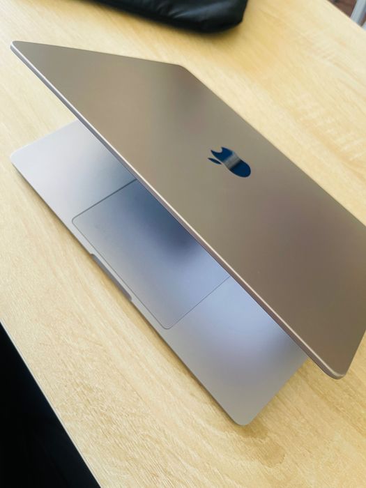 Apple M1 Pro 14-inch, 2021