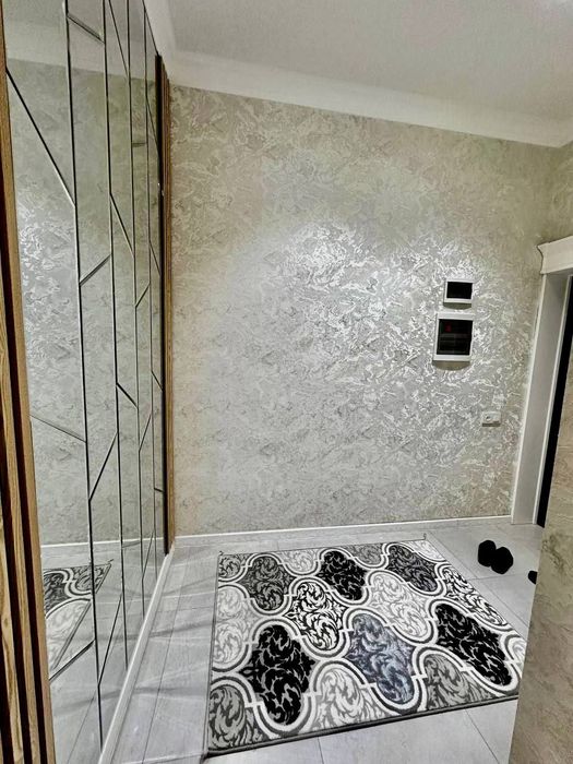 Beruniy metro yonida ijaraga kvartira bor bezmakler