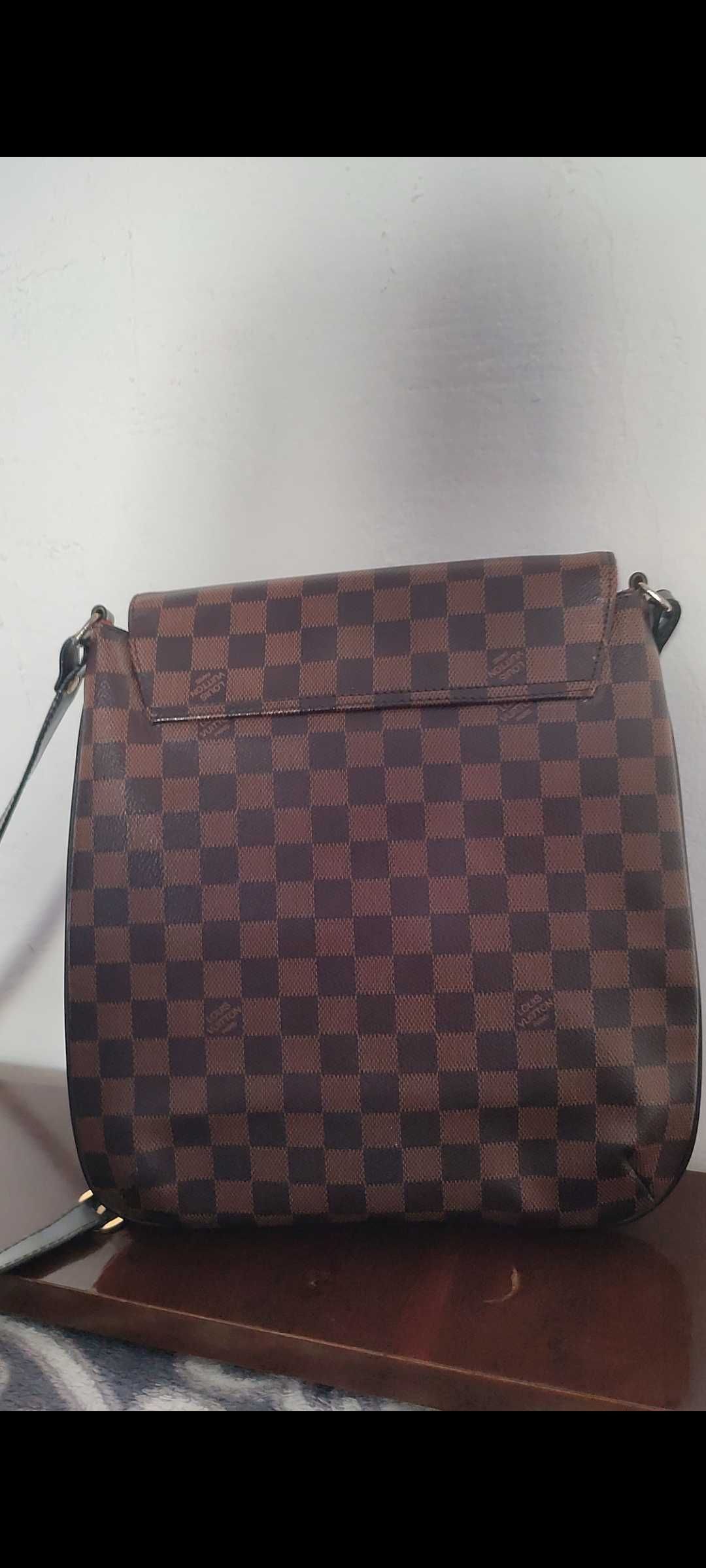 Geanta Louis Vuitton