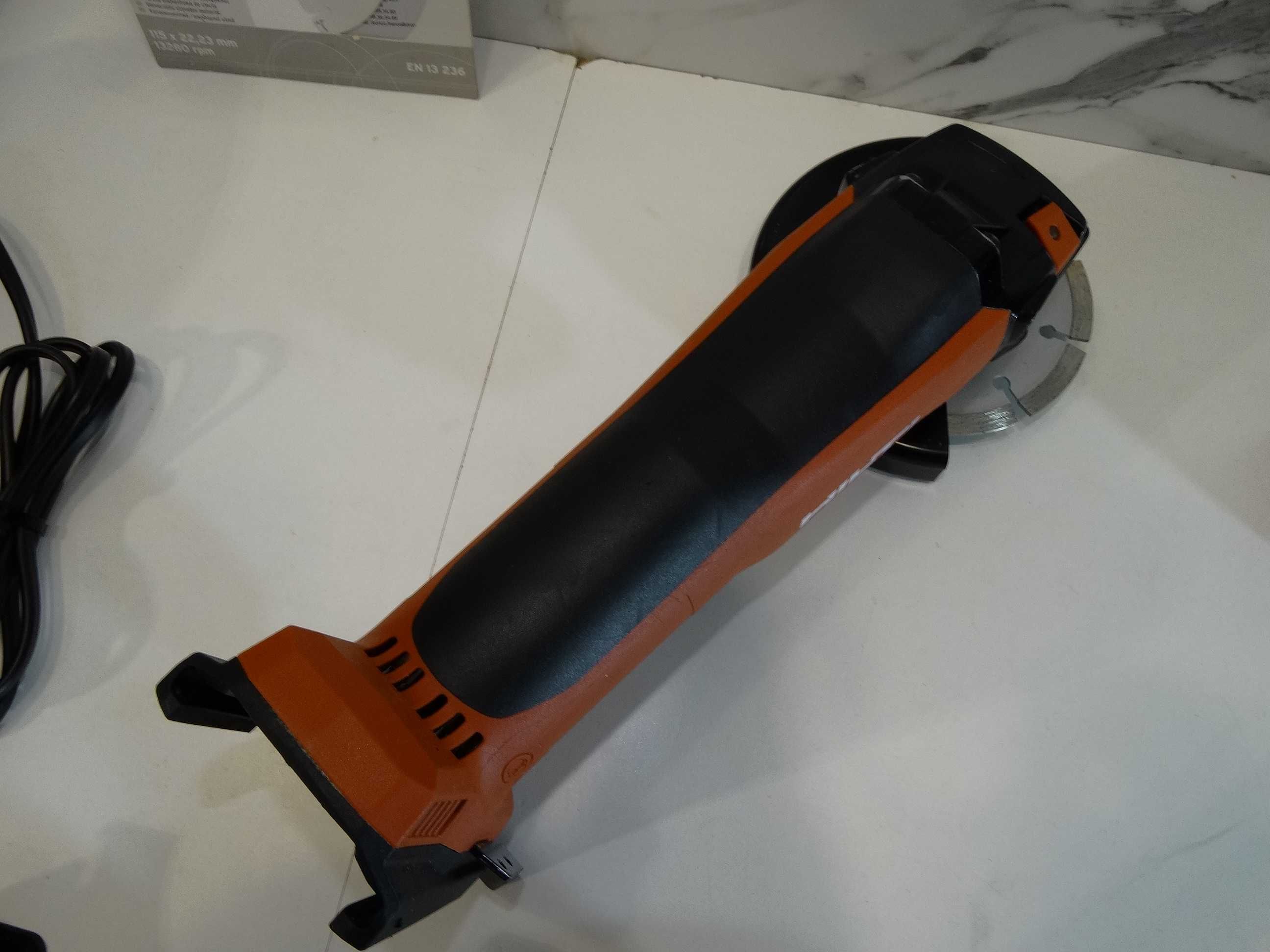 2024 - Hilti AG 5D - 22 / Nuron - Акумулаторен ъглошлайф