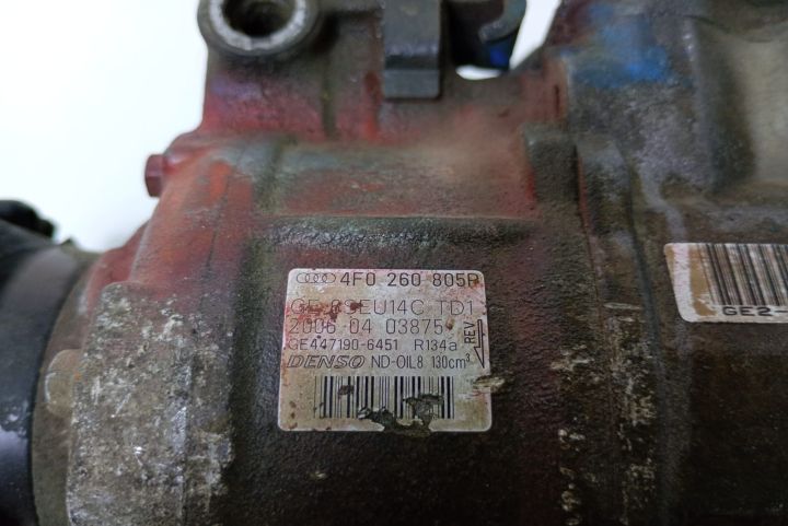 Compresor AC / fulie sparta 4F0260805R Audi A4 B7 seria