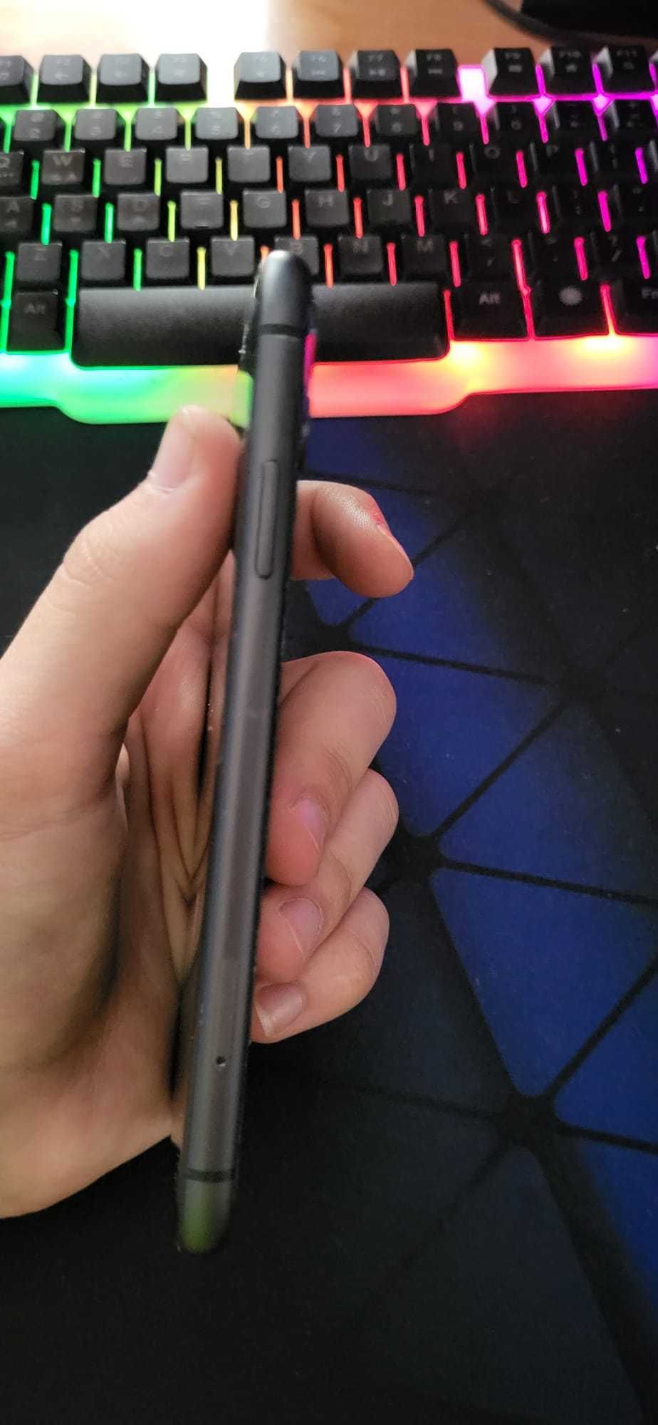 IPhone 11 pentru piese