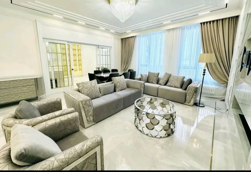 Арендага квартира супер центрдан.