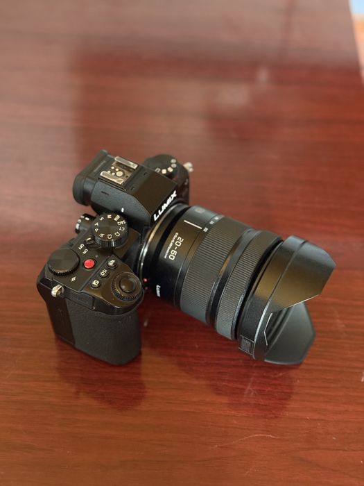 Lumix s5 holati yangi