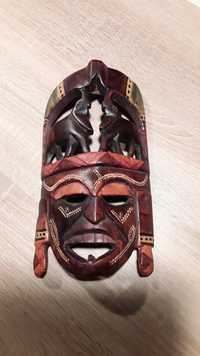 Masca africana din lemn,  lucrata manual, Kenya