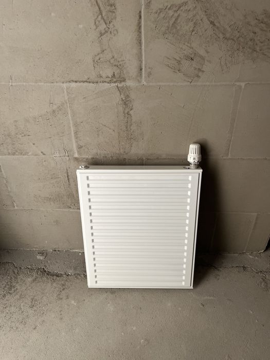 Продам батарею, новая