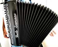 acordeon Paolo Soprani 120 basi, mussete cu organ și piccolo