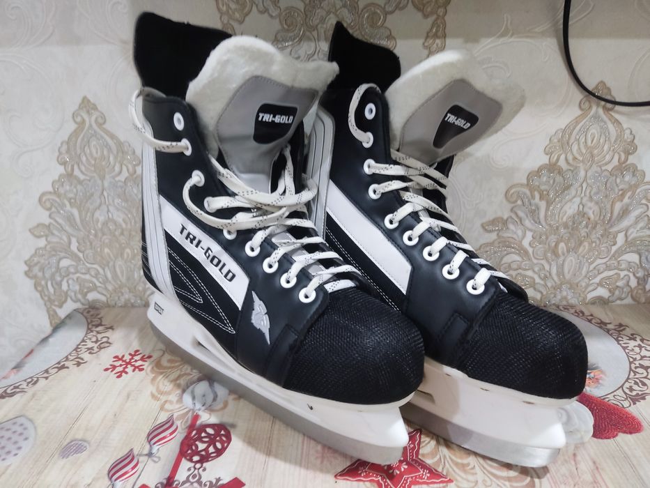 Коньки размер 43-44