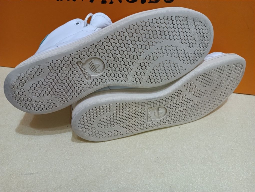 Adidas Stan Smith N 44 кожени- 32 лв
